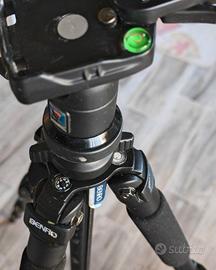 Cavalletto per fotocamera in alluminio a 4 sezion