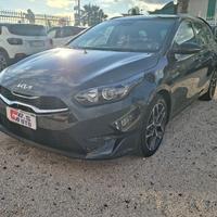 Kia Ceed 1.6 CRDi 136 CV MHEV DCT SW Business