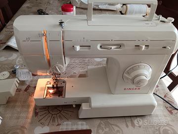 macchina da cucire da tavolo