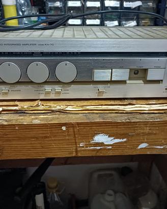 amplificatore stereo 