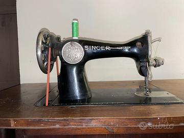 Macchina da cucire Singer d'epoca