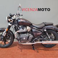 Royal Enfield Super Meteor 650 astral black