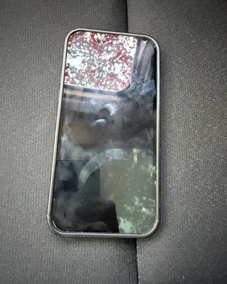 Iphone 12 pro rovinato dietro