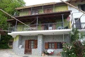 Casa immersa nel verde