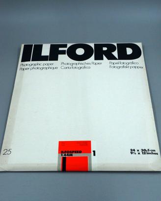 25 FOGLI CARTA FOTOGRAFICA ILFORDILFOSPEED 24X30 1