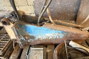Martello escavatore