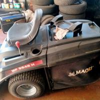 trattorino rasaerba professionale 