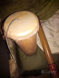 Bastone della pioggia e tamburo del tuono