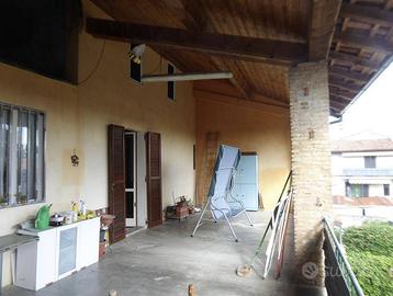 Immobile in asta di 291 m² con 4 locali a Fornovo 
