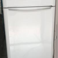 frigorifero Indesit pari al NUOVO 