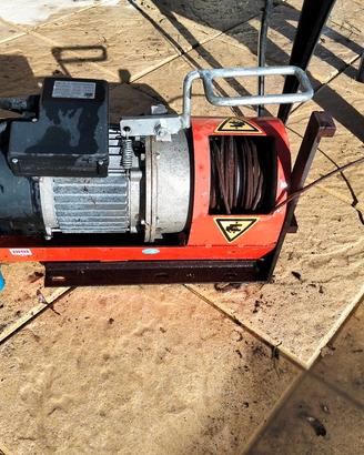 Paranco elettrico da 200 kg Officine Iori DM 200