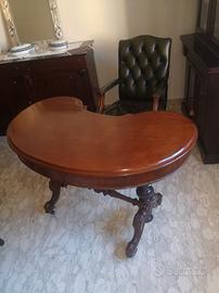 antico scrittoio certificato con poltrona