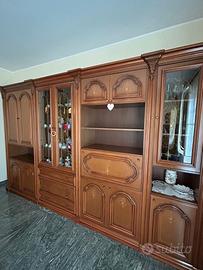 CREDENZA IN NOCE E TAVOLO CON 6 SEDIE IN STOFFA