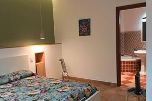Ampia camera singola con bagno