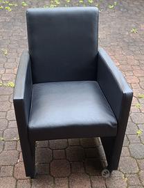 4 POLTRONCINE IN ECOPELLE CON RUOTE NUOVE!