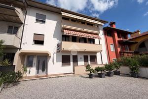 4 LOCALI A TEZZE SUL BRENTA