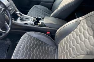 Ford Mondeo Vignale