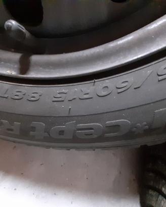 Quattro gomme termiche Hankook