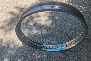 cerchio anteriore kawasaki h2 750 Mach 4 anni 70