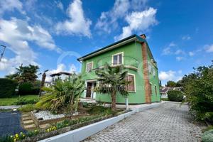 Casa indipendente - Pozzuolo del Friuli