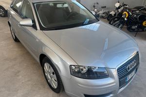 Audi A3 1.6 Attraction