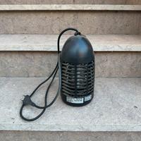 Lampada anti zanzare