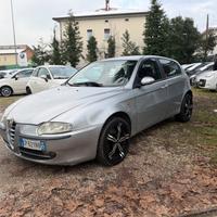Alfa Romeo 147 1.9 JTD 115CV Distinctive G.Traino