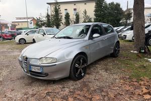 Alfa Romeo 147 1.9 JTD 115CV Distinctive G.Traino