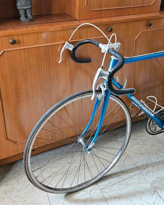 Bicicletta da corsa francese Gitane