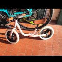 bicicletta senza pedali bambina