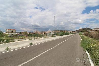 TER. RESIDENZIALE A BOTRICELLO