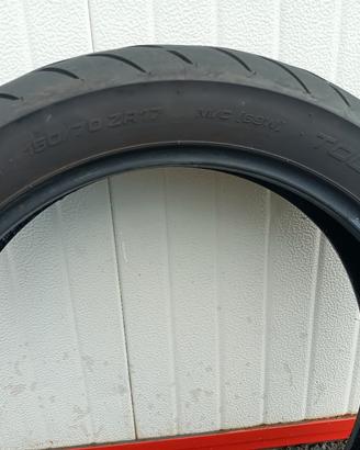 Pneumatico moto 150/70 ZR17