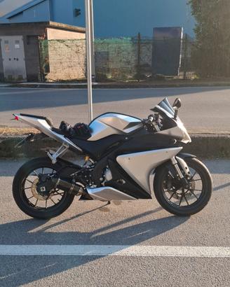 Yamaha yzf R125