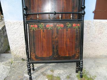 Letto antico in ferro battuto 