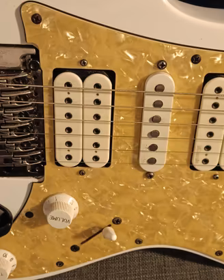 Chitarra elettrica ibanez