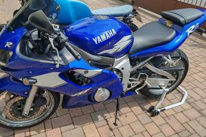 Yamaha R6 1999