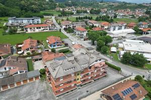 2 LOCALI A BARGE