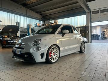 Abarth 595 esseesse 70esimo