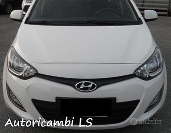 Hyundai i20 2013 RICAMBI