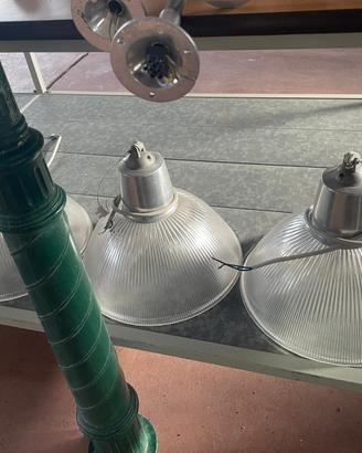 LAMPADE INDUSTRIALI