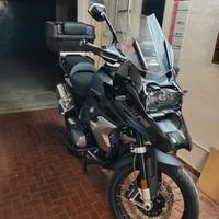 BMW GS 1250 triple black anno 2024