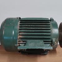 Motore Elettrico Trifase CEG 1.5 kW - 2800 RPM