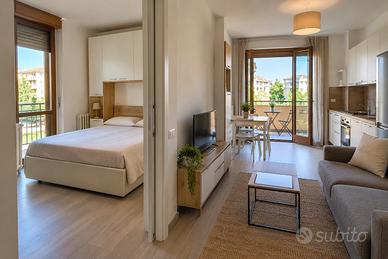 MONOLOCALE- COLLE PRENESTINO - CON BALCONE