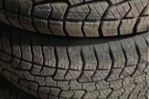 Gomme 285 70r17