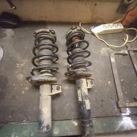 ammortizzatori golf 5 usati
