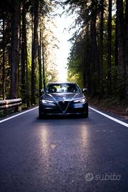 Alfa Romeo Giulia 2.2 TD AT8 Executive 