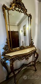 Consolle con specchiare color oro