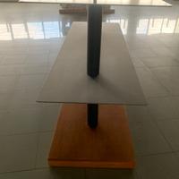 Scaffale per negozio