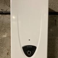 Scaldabagno a gas gpl Ariston fast evo 11lt