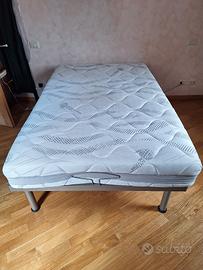 Letto 1 piazza e mezza motorizzato e materasso